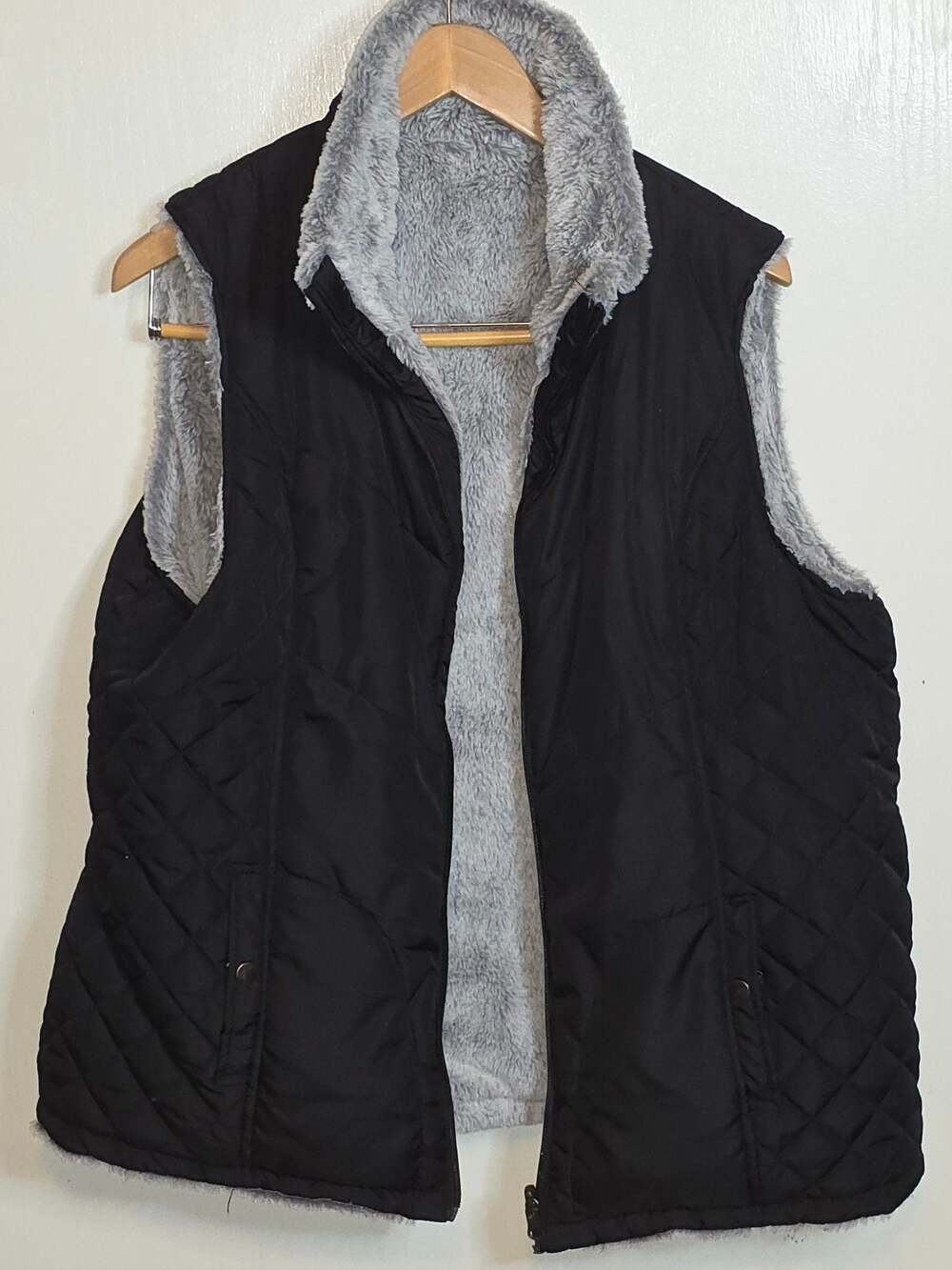 Chebella Quilted Reversible Faux Fur Vest